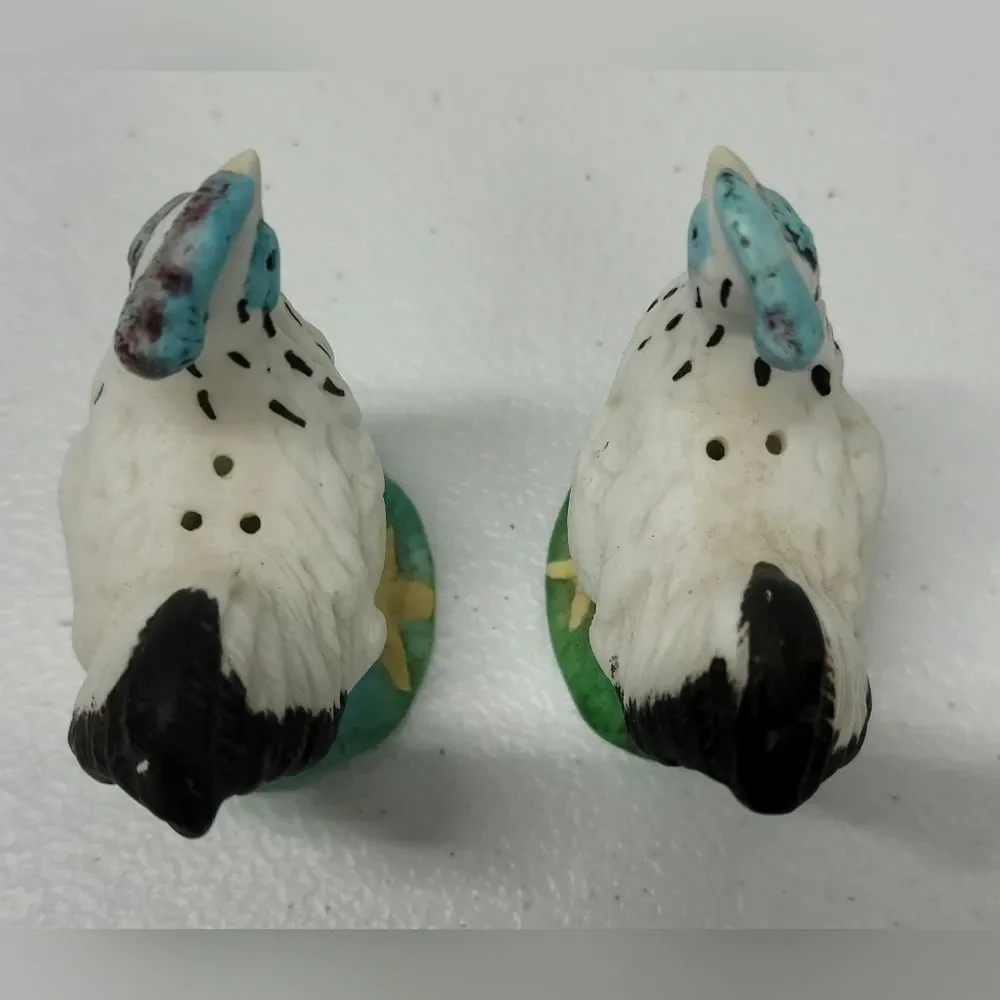 Vintage Porcelain Chicken Salt And Pepper Set Japan Very Old